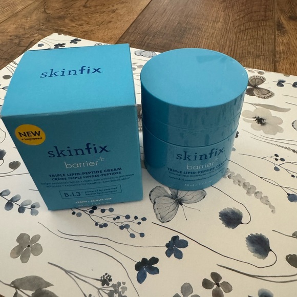 Skinfix Barrier Triple Lipid-Peptide Cream 1.7 oz - Picture 7 of 10